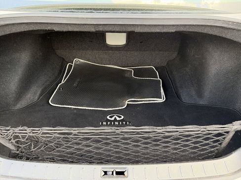 Used 2015 INFINITI Q40 w/ Moonroof Package RWD image 31