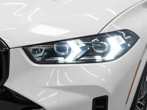 Used 2025 BMW X5 xDrive40i image 48