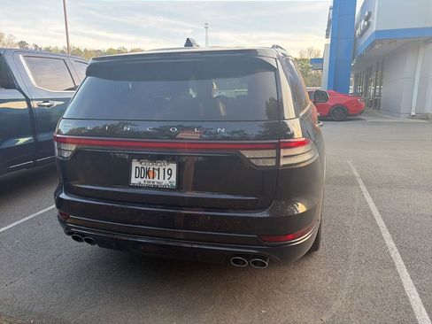 Used 2025 Lincoln Aviator Reserve w/ Jet Appearance Package image 12