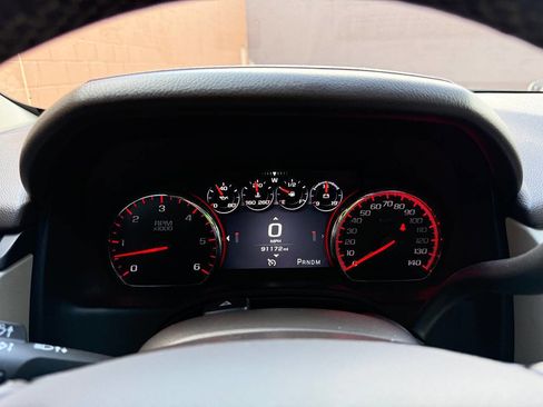 Used 2015 GMC Yukon Denali w/ Open Road Package image 13