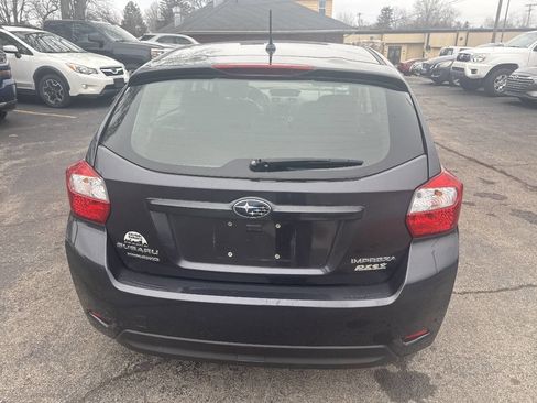 Used 2012 Subaru Impreza 2.0i Limited image 9