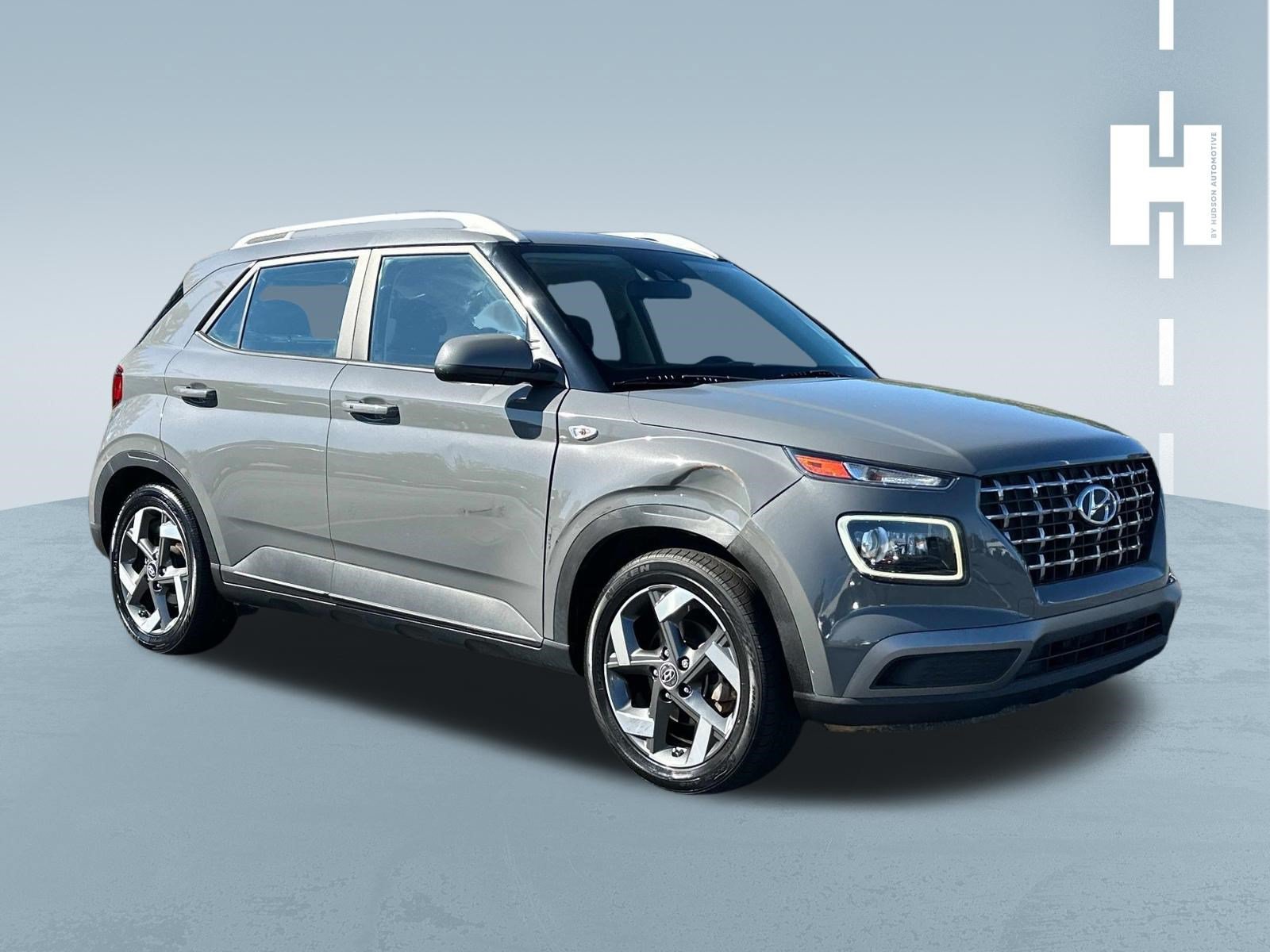 Used 2020 Hyundai Venue SEL w/ Convenience + Premium Package FWD image 1