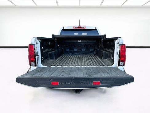 Used 2023 Chevrolet Colorado Trail Boss AWD/4WD image 17