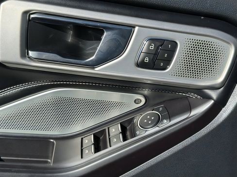 Used 2020 Ford Explorer ST w/ ST Street Pack image 24