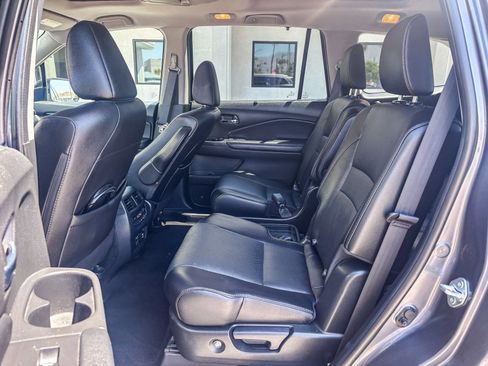 Used 2022 Honda Pilot Elite image 21