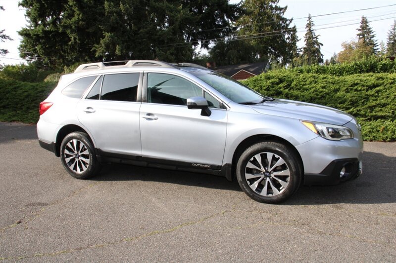Used 2016 Subaru Outback 3.6R Limited AWD/4WD image 2