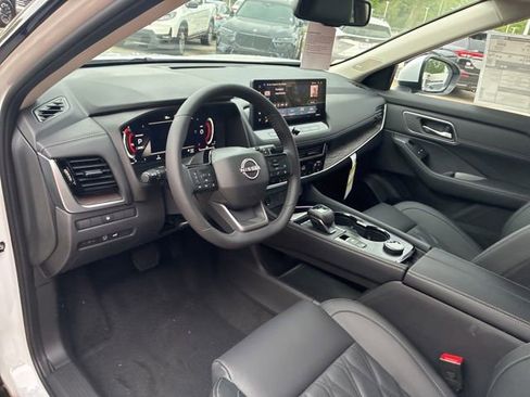 New 2026 Nissan Rogue Platinum AWD/4WD image 9