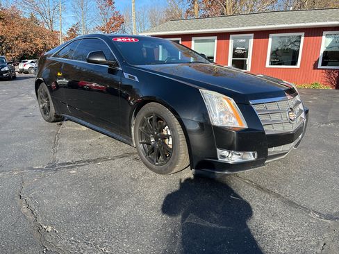 Used 2011 Cadillac CTS Performance image 2
