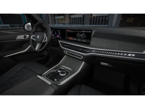 New 2026 BMW X7 xDrive40i w/ Executive Package image 14
