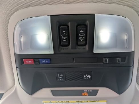 Used 2023 Subaru Impreza Premium image 15