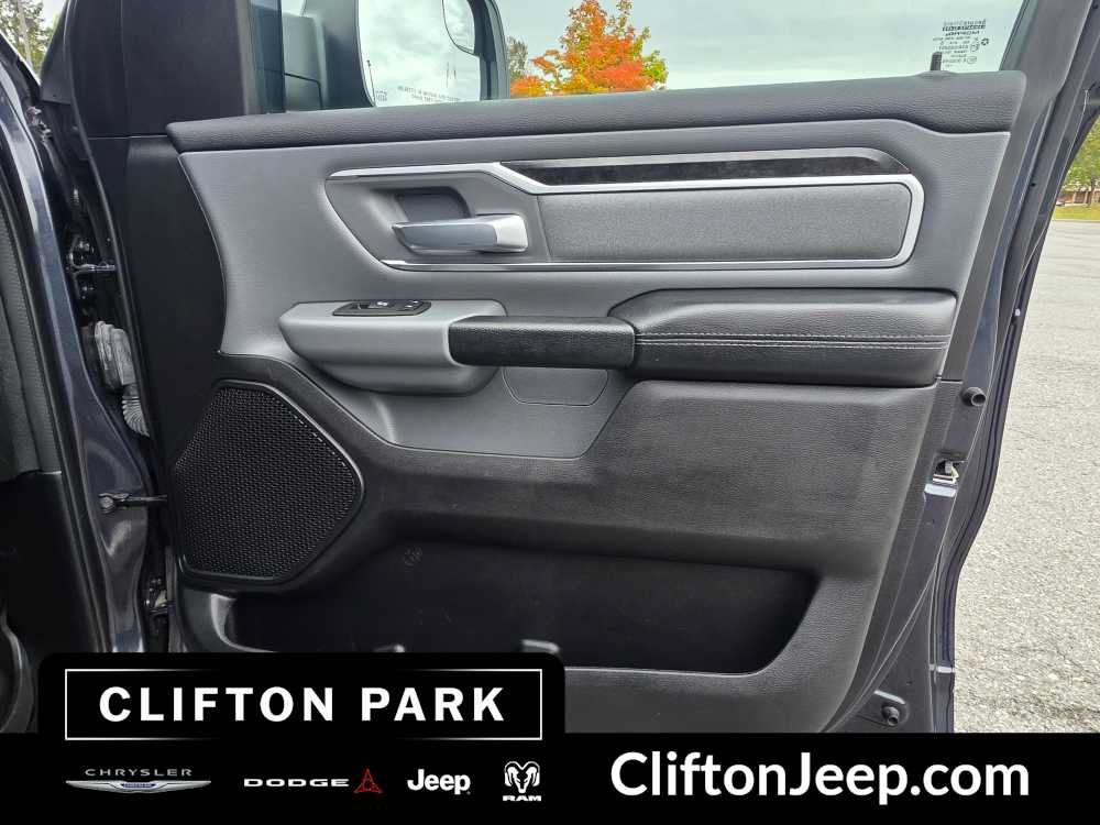 Used 2021 RAM 1500 Big Horn AWD/4WD image 14