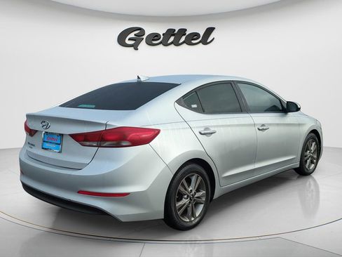 Used 2017 Hyundai Elantra Value Edition image 4