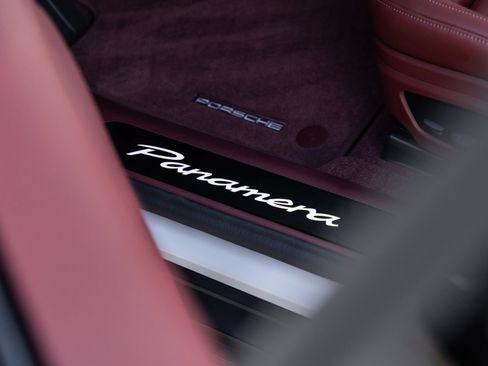Certified 2026 Porsche Panamera RWD image 26