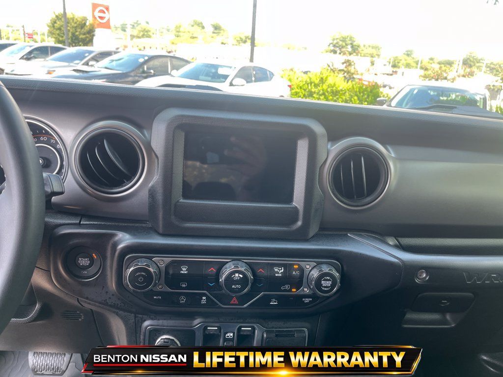 Used 2023 Jeep Wrangler Unlimited Sport AWD/4WD image 17