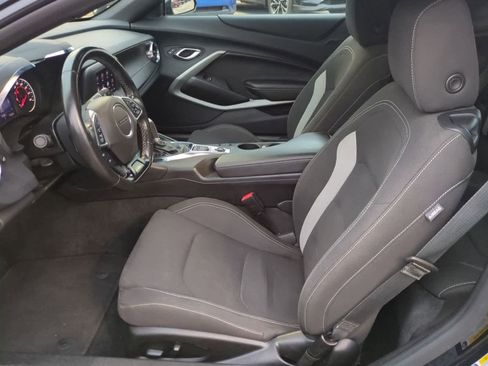 Used 2022 Chevrolet Camaro LT image 15