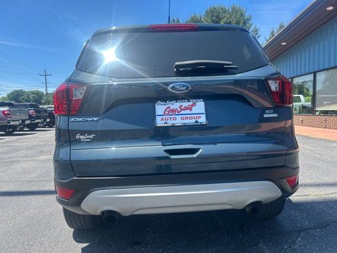 Used 2019 Ford Escape SE FWD image 7