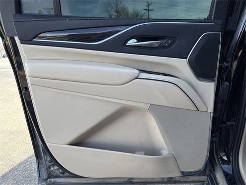 Used 2023 Cadillac Escalade ESV Premium Luxury w/ LPO, Radiant Package image 13