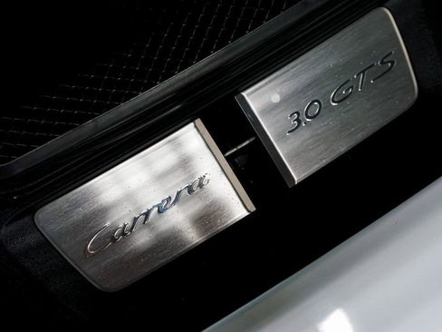 Used 2018 Porsche 911 GT3 RS image 77