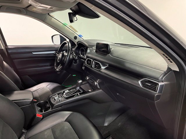 Used 2018 MAZDA CX-5 Touring w/ Preferred Equipment Package FWD image 11