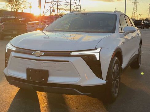 Certified 2024 Chevrolet Blazer EV LT image 7