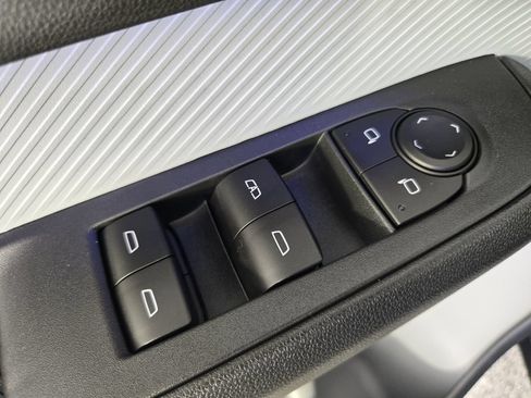 New 2027 Chevrolet Bolt RS w/ Technology Package FWD image 24