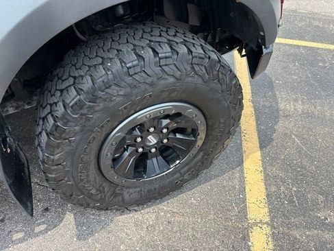 Used 2018 Ford F150 Raptor w/ Equipment Group 802A Luxury AWD/4WD image 4