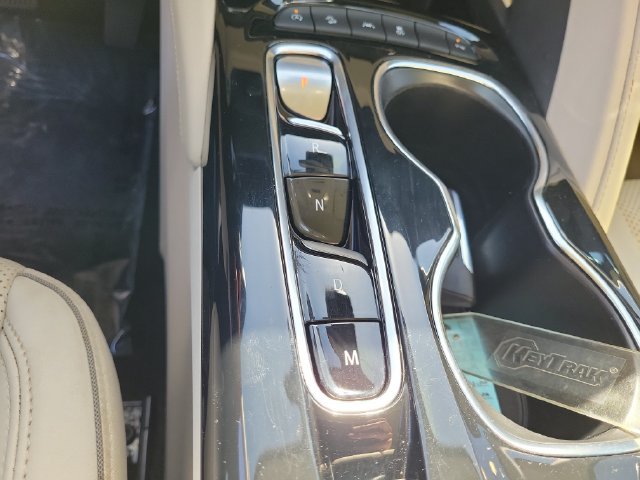Used 2023 Buick Envision Essence AWD/4WD image 33