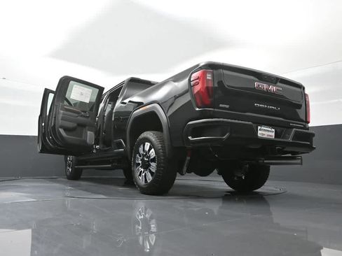 New 2025 GMC Sierra 2500 Denali w/ Technology Package image 32