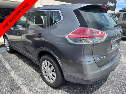 Used 2016 Nissan Rogue S FWD image 6