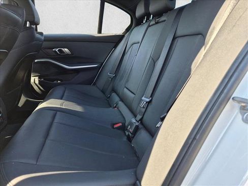 Used 2020 BMW 330i Sedan w/ M Sport Package RWD image 12
