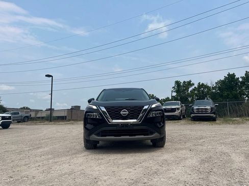 Used 2023 Nissan Rogue SV AWD/4WD image 4