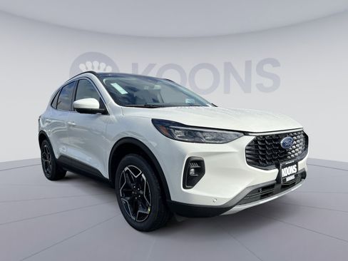 New 2026 Ford Escape Platinum w/ Premium Technology Package image 10