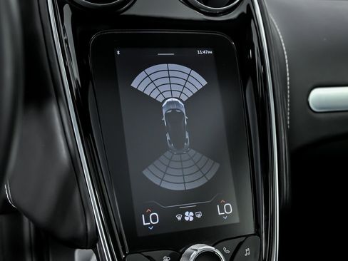 Used 2021 McLaren GT image 35