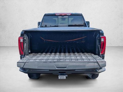 Used 2024 GMC Sierra 2500 Denali w/ Denali Reserve Package AWD/4WD image 6