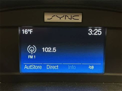 Used 2017 Ford Escape SE image 10