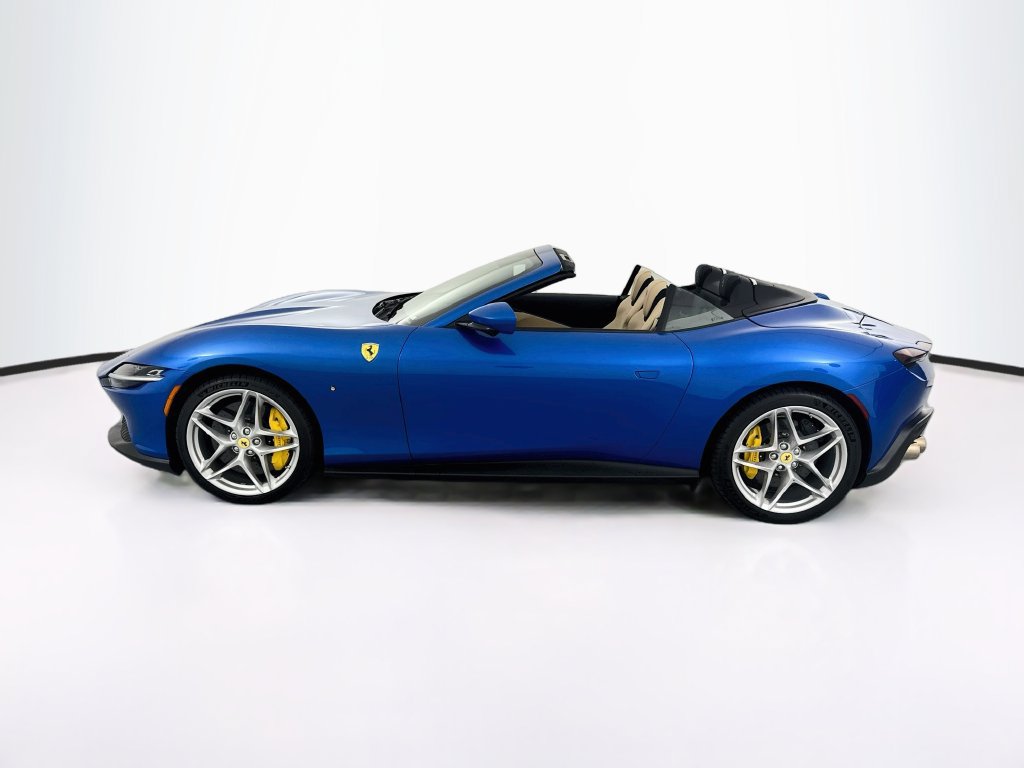 Used 2026 Ferrari Roma Spider RWD image 8