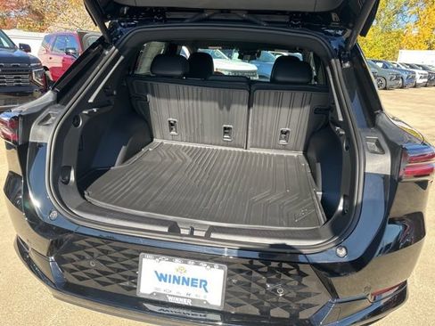 New 2026 Chevrolet Equinox EV RS image 12