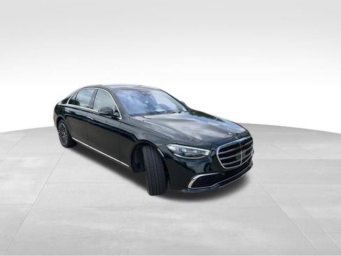 Used 2023 Mercedes-Benz S 580 4MATIC Sedan image 1