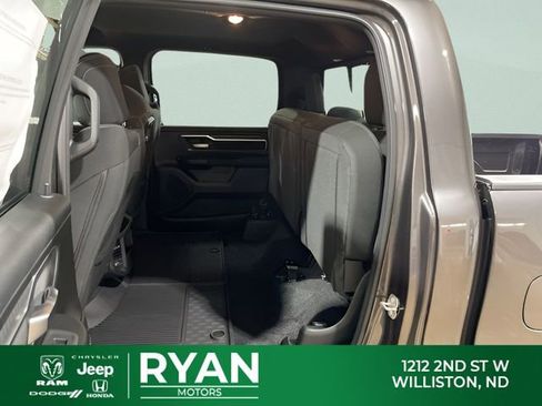 New 2026 RAM 1500 4x4 Crew Cab image 59