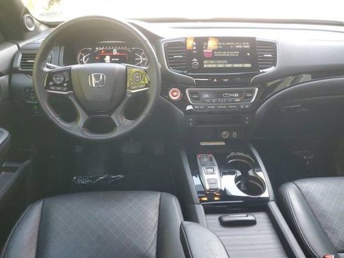 Used 2023 Honda Passport Elite image 10