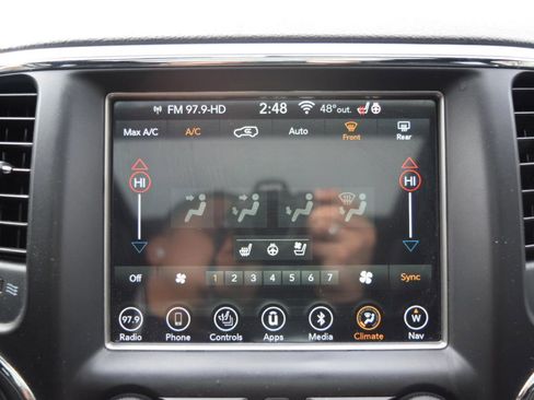 Used 2018 Jeep Grand Cherokee Overland image 28