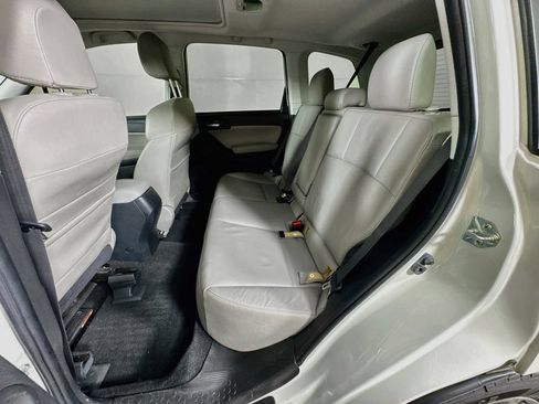 Used 2015 Subaru Forester 2.5i Touring w/ Eyesight & Navigation System AWD/4WD image 30