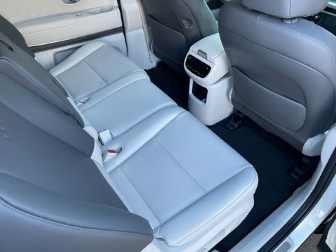 New 2026 Hyundai Ioniq 9 SEL w/ Tow & Go Package image 22