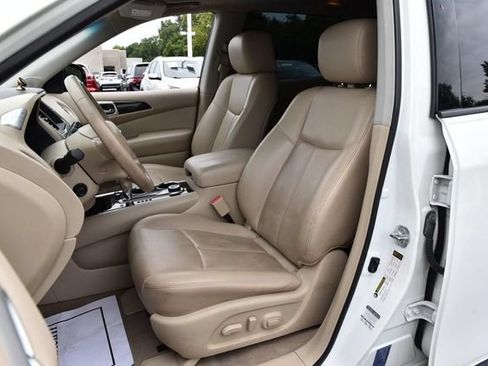 Used 2014 Nissan Pathfinder Platinum w/ Platinum Premium Package AWD/4WD image 22