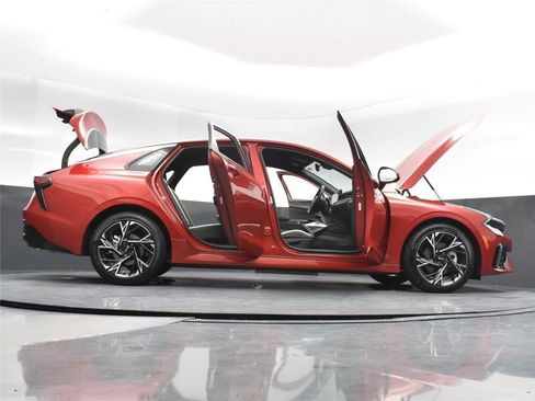 Used 2025 Kia K5 GT-Line image 21