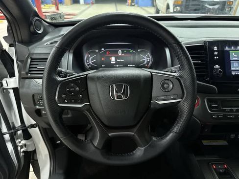 Certified 2023 Honda Passport EX-L image 18