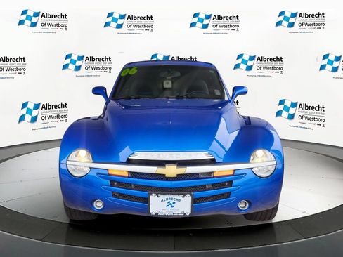 Used 2006 Chevrolet SSR w/ Preferred Equipment Group RWD image 7