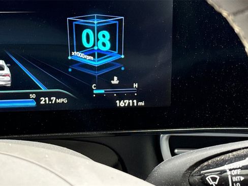 Used 2023 Hyundai Elantra SEL w/ Convenience Package image 30