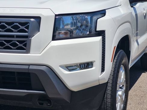 Certified 2024 Nissan Frontier SV w/ SV Convenience Package AWD/4WD image 5