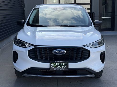 Used 2025 Ford Escape Active w/ Cold Weather Package AWD/4WD image 4